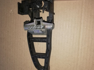 скелет ручки двери передней левой Ford Focus 2 поколение CB4 2008