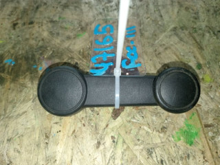 ручка стеклоподъемника Ford Focus 3 поколение CB8 2011, 1.6 л., бензин