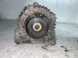 генератор Renault Megane 3 поколение 2012, 1.6 л., K4M 766, бензин, МКПП, передний привод, 8200660025, 0124424070