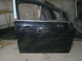 дверь передняя правая Ford Focus 3 поколение CB8 2012, 1.6 л., бензин, 2147844