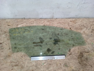 стекло двери передней правой Opel Astra H/Family [рестайлинг] L69 2010, 1.6 л., i-VTEC, Z 16 XER, бензин, робот, седан, передний привод