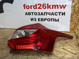 фонарь задний правый Ford Focus 3 поколение CB8 2012, 1.6 л., бензин, хетчбэк 5 дв., BM51-13404B