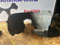 защита арок передняя правая (подкрылок) Ford Focus 2 поколение [рестайлинг] CB4 2010, 1.6 л., i, SHDA, бензин, АКПП, panther black (metallic), хетчбэк 5 дв., передний привод, правый руль - фото №5