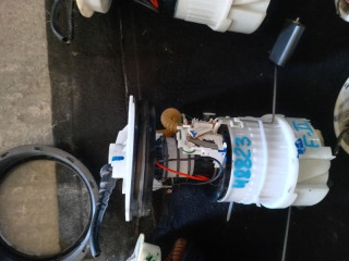 насос топливный Ford Focus 2 поколение CB4 2008, 1.6 л., бензин, 1602781