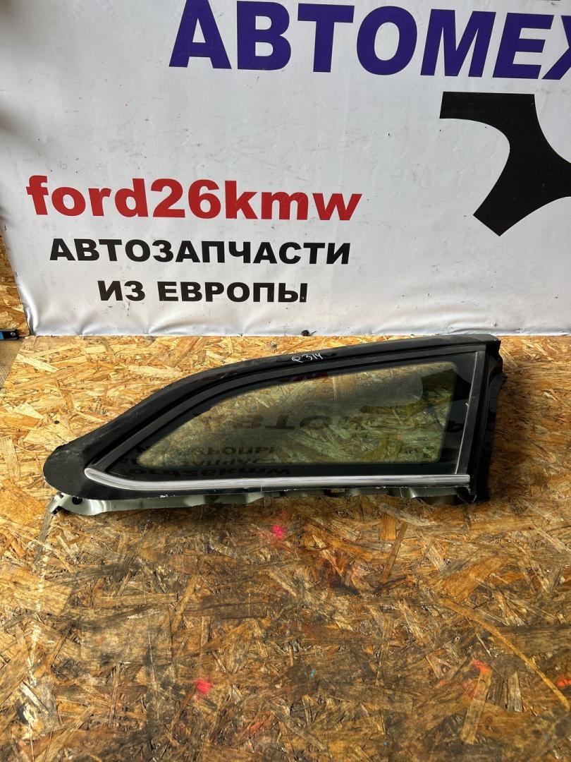 стекло кузовное боковое правое Ford Focus 3 поколение CB8 2012, 1.6 л., VVT-i, PNDA, бензин, робот, panther black (metallic), универсал, передний привод, правый руль, BM51-N297B00-D - фото №1