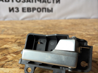 ручка внутренняя Ford Focus 2 поколение [рестайлинг] CB4 2009, 1.6 л., SHDA, бензин, МКПП, серо голубой металик, хетчбэк 5 дв., передний привод, правый руль