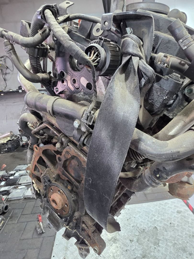 двигатель Volkswagen Passat B6 2008, 2.0 л., дизель, BMA - фото №1