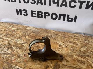 кронштейн полуоси Ford Focus 3 поколение CB8 2012, 1.6 л., i-VTEC, IQDB, бензин, 5МКПП, frozen white, хетчбэк 5 дв., передний привод, правый руль