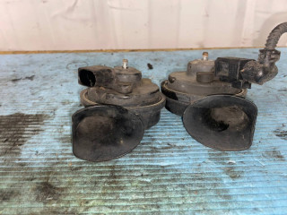 Гудок (сигнал) Volkswagen Touareg 1 поколение [рестайлинг] 2009, 3.0 л., CASC, дизель, АКПП, полный привод, 3DD951221A, 3DD951223A