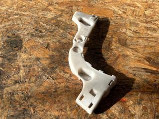 кронштейн (крепление) Ford Focus 3 поколение CB4 2013, 1.6 л., PNDA, бензин, 5МКПП, хетчбэк 5 дв., BM51-A17E851