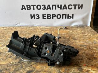 замок двери передней левой Ford Focus 2 поколение [рестайлинг] CB4 2010, 1.6 л., i, SHDA, бензин, АКПП, универсал, передний привод, правый руль, 7M5AR21813CA