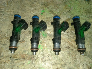 форсунка Renault Logan 1 поколение 2009