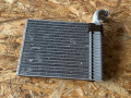 радиатор отопителя (печки) Ford Focus 3 поколение CB8 2012, 1.6 л., i-VTEC, PNDA, бензин, 5МКПП, white, хетчбэк 5 дв., передний привод, правый руль, VPAMFH18476BB - фото №4
