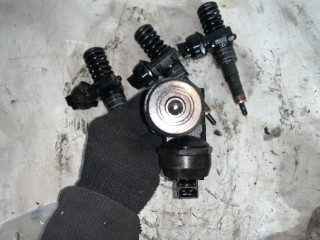 форсунка Ford Galaxy 1 поколение [рестайлинг] 2005, 1.9 л., AUY, дизель, АКПП, передний привод, 1380211, 1206303, YM21-9A543-BB, 038130073AC, 038130073AD, 038130073AK, 038130073R, 038130079AX, YM219-A543-BA, 0414720018, 0414720023, 0414720029, 0414720038, 0414720088, 0986441504, 0986441554