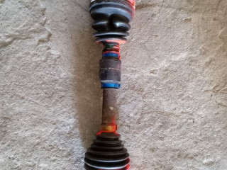 полуось передняя правая (приводной вал, ШРУС) Mazda 3 BK 2003, 1.6 л., бензин