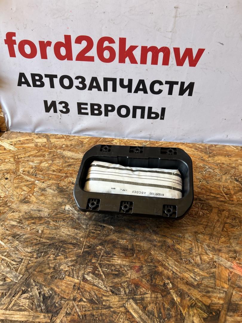 подушка безопасности пассажира Ford Focus 3 поколение CB8 2012, 1.6 л., VVT-i, PNDA, бензин, МКПП, midnight sky, хетчбэк 5 дв., передний привод, правый руль, BM51-A044A74-CD - фото №1