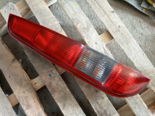 фонарь задний левый Ford Focus 2 поколение CB4 2007, 1420468