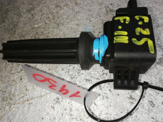 катушка зажигания Ford Focus 3 поколение CB8 2012, 2.0 л., бензин