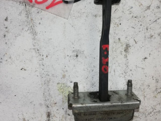 ограничитель открывания двери Ford Focus 3 поколение CB8 2011, 1.6 л., бензин