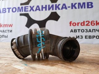 Патрубок дроссельной заслонки Ford Focus 3 поколение CB8 2012, 1.6 л., i-VTEC, PNDA, бензин, 5МКПП, white, хетчбэк 5 дв., передний привод, правый руль, 1725324