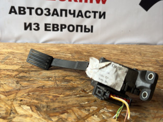 педаль Ford Kuga 1 поколение 2009, 2.0 л., TDCi, QXBA, дизель, МКПП, ice white, внедорожник 5 дв., полный привод, правый руль, 3M51-9F836-BH