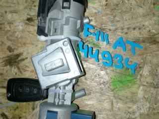 замок зажигания Ford Focus 3 поколение CB8 2011, 1.6 л., бензин, 1681167