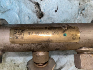 Рампа (рейка) топливная (топливная рампа) Audi A4 B6 2006, 3.0 л., ASB, дизель, АКПП, полный привод, 057130764F, 0281002854, 059130090AB, 059130089AB, 059130090AG, 059130758E, 059130241BP