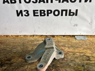 кронштейн КПП Ford Focus 3 поколение CB8 2012, 1.6 л., VVT-i, PNDA, бензин, робот, panther black (metallic), универсал, передний привод, правый руль, BV61-7M125-ZB