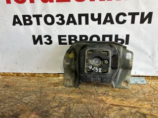 подушка крепления КПП Ford Focus 3 поколение CB8 2012, 1.6 л., VVT-i, PNDA, бензин, робот, panther black (metallic), хетчбэк 5 дв., передний привод, правый руль, V61-7M121