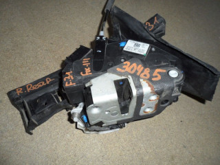 замок двери задней правой Ford Focus 3 поколение CB8 2011, A26412BB