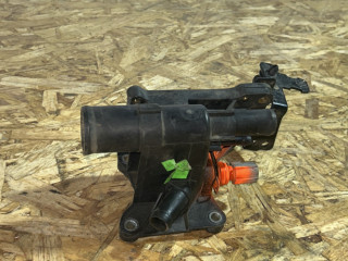 фланец (тройник) системы охлаждения Ford Focus 2 поколение [рестайлинг] (2007 - 2011), 1.8 л., бензин, 1450955