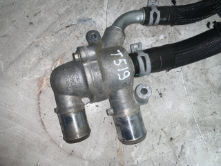 корпус термостата Ford Mondeo 5 поколение 2019, 2.0 л., R9CH, бензин, вариатор, передний привод, DS7E-8A587-CB, 5232831, DS7E-8A586-CD, 5253784, DS78-18D359-AB, 5197677, DS78-8260-AD