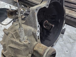 КПП механическая (МКПП) Mazda 323 5 поколение 1994, 1.3 л., бензин