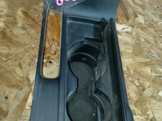 подстаканник Mazda 3 1 поколение [рестайлинг] BK 2008, BP4K6443YC