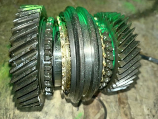 шестерня Ford Focus 2 поколение CB4 2008, 1.8 л., бензин