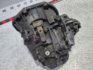 КПП механическая (МКПП) Nissan Primastar 1 поколение [рестайлинг] 2008, 2.0 л., дизель, PF6010