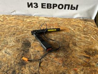 замок ремня безопасности Ford Focus 2 поколение [рестайлинг] CB4 2010, 1.8 л., i, QQDB, бензин, МКПП, moondust silver (metallic), хетчбэк 5 дв., правый руль, 4M51-A61209-CC