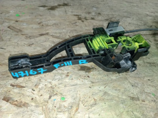 скелет ручки двери передней правой Ford Focus 3 поколение CB8 2011, 1.6 л., бензин