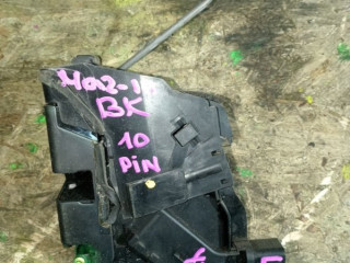 замок двери Mazda 3 1 поколение [рестайлинг] BK 2008, 3N6AA21813M