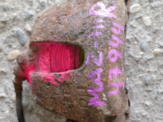 суппорт передний правый Mazda 3 1 поколение [рестайлинг] BK 2008