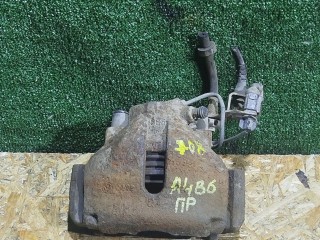суппорт передний правый Audi A4 B6 2004