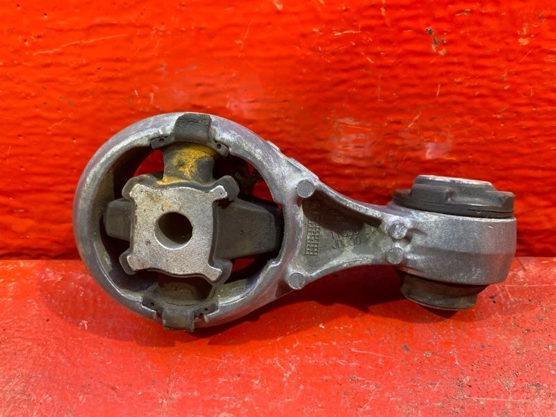 подушка безопасности коленная Nissan Qashqai 1 поколение J10 2008, 1.5 л., K9K, дизель, 11350J0000 - фото №1