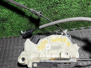 замок двери передней правой Skoda Superb 2 поколение 2010, 1.8 л., бензин, МКПП, 5N2837016C