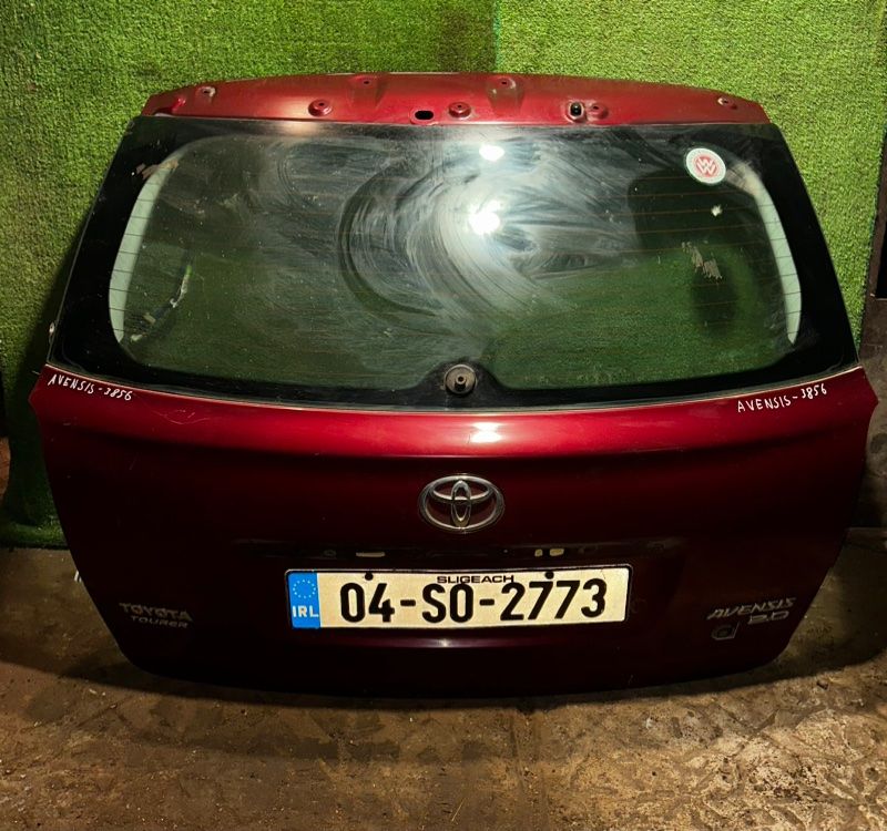 крышка багажника (дверь 3-5) Toyota Avensis 2 поколение (T250) 2004 - фото №1