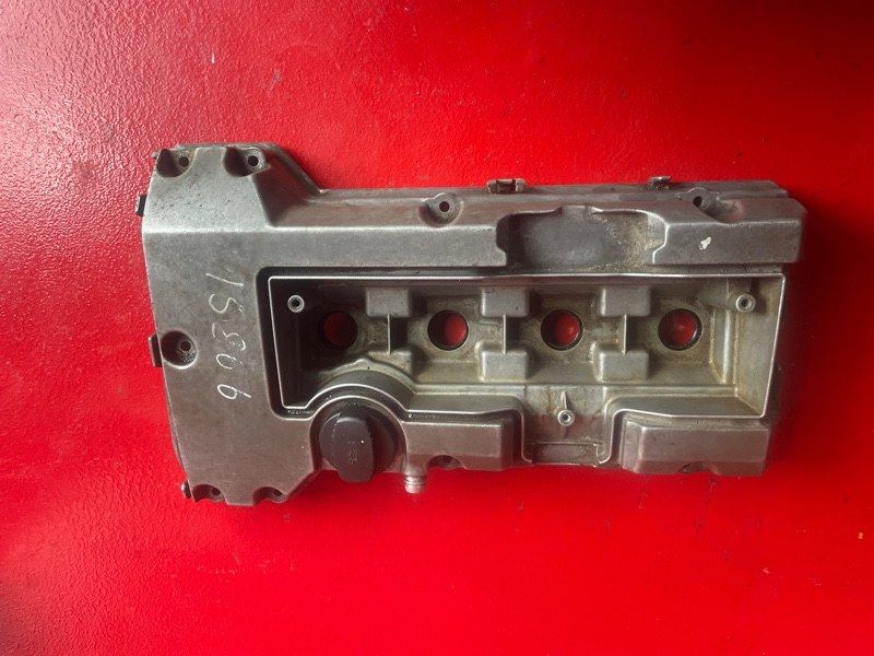 декоративная крышка двигателя Mercedes-Benz C-Класс W201 W202 (1982 - 1988), OM111, 1110100330 - фото №1