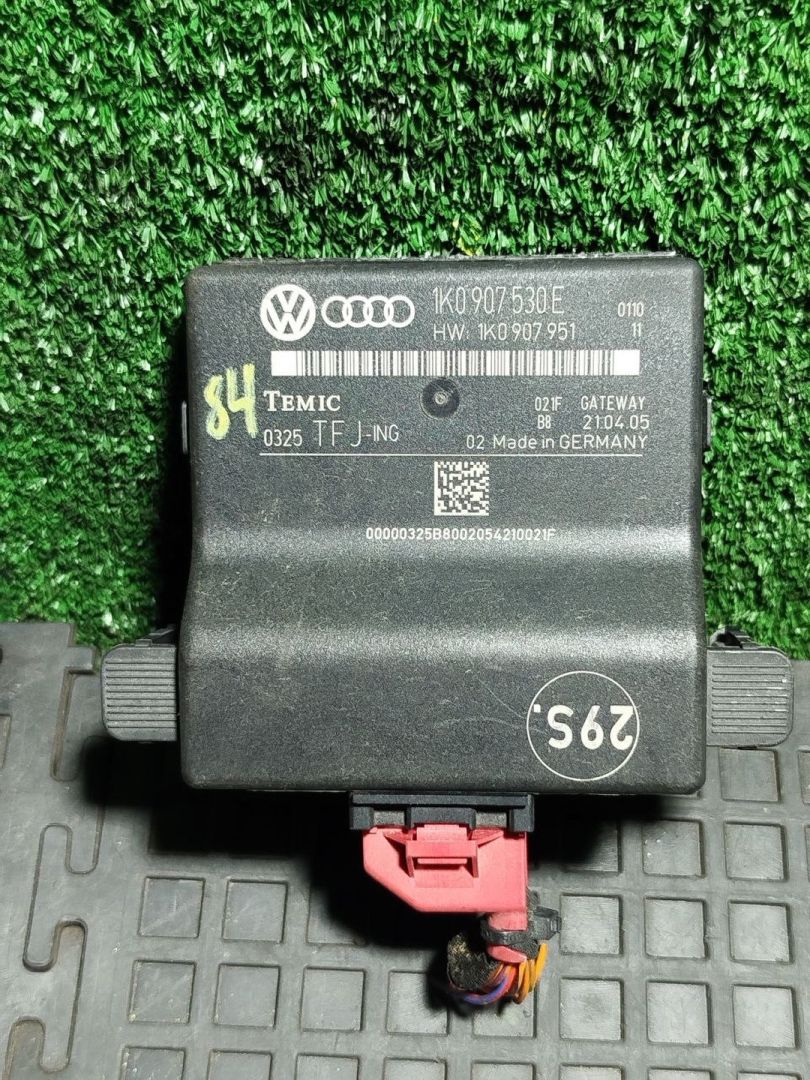 диагностический интерфейс Volkswagen Passat B6 2006, 1K0907530E - фото №1