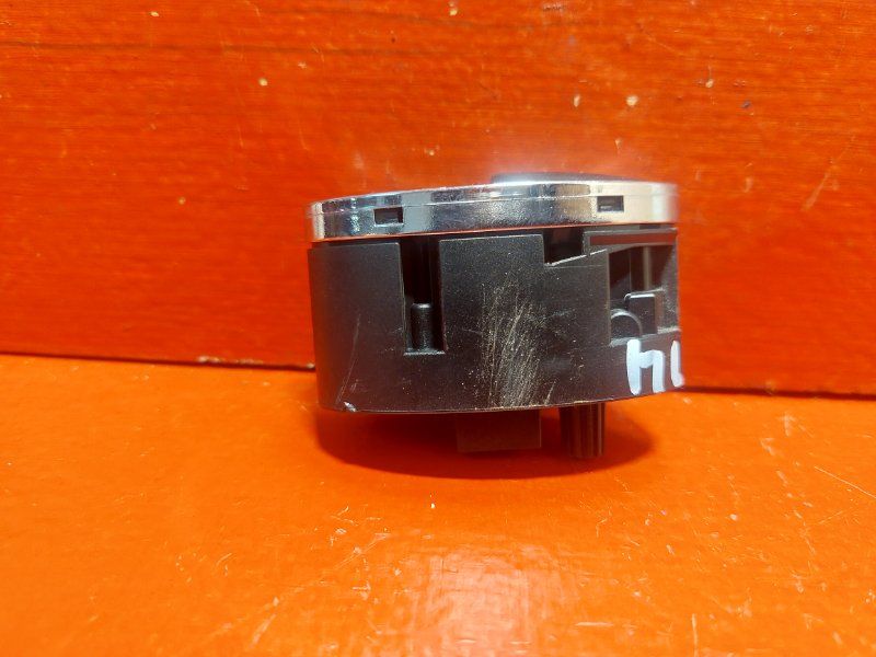 кнопка открытия багажника Mercedes-Benz E-Класс W211/S211 W211 2005, 2118211151 - фото №1