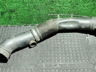 патрубок интеркулера Volkswagen Passat B6 2006, 1K0145770D