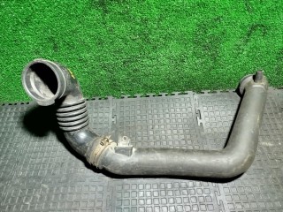 патрубок интеркулера Mazda 6 GG 2004, RF5C13230
