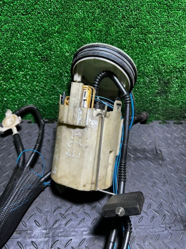 насос топливный Mercedes-Benz E-Класс W211/S211 2003, 2.2 л., 2114701694 - фото №1